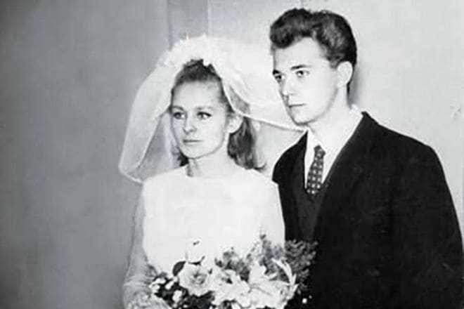 Ангелина Вовк в молодости с первым мужем, свадьба