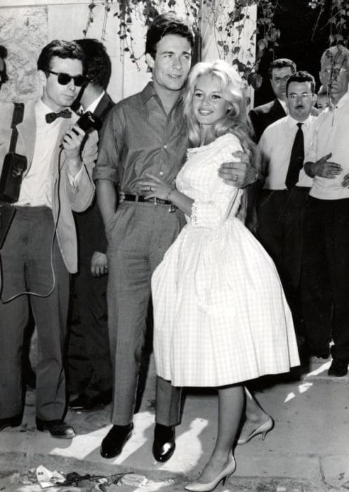 Жак Шарье и Брижит Бардо в день свадьбы, 1959 г.