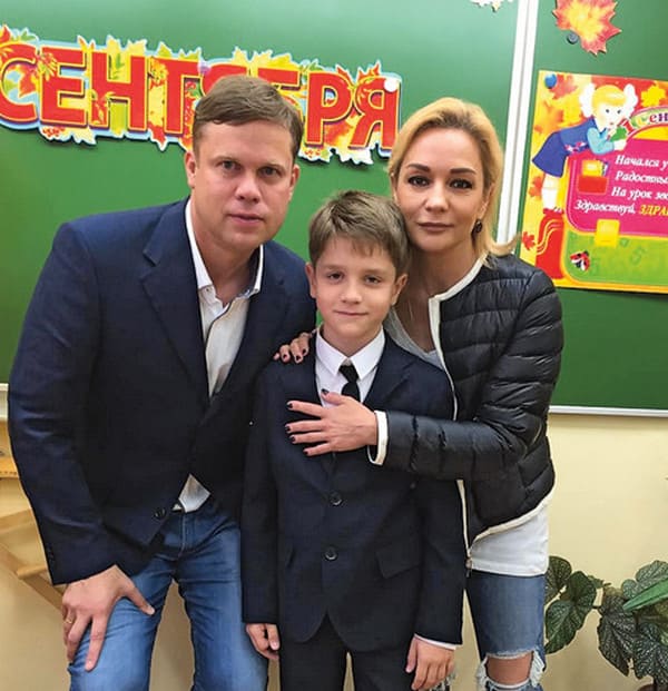 Татьяна Буланова с мужем и сыном