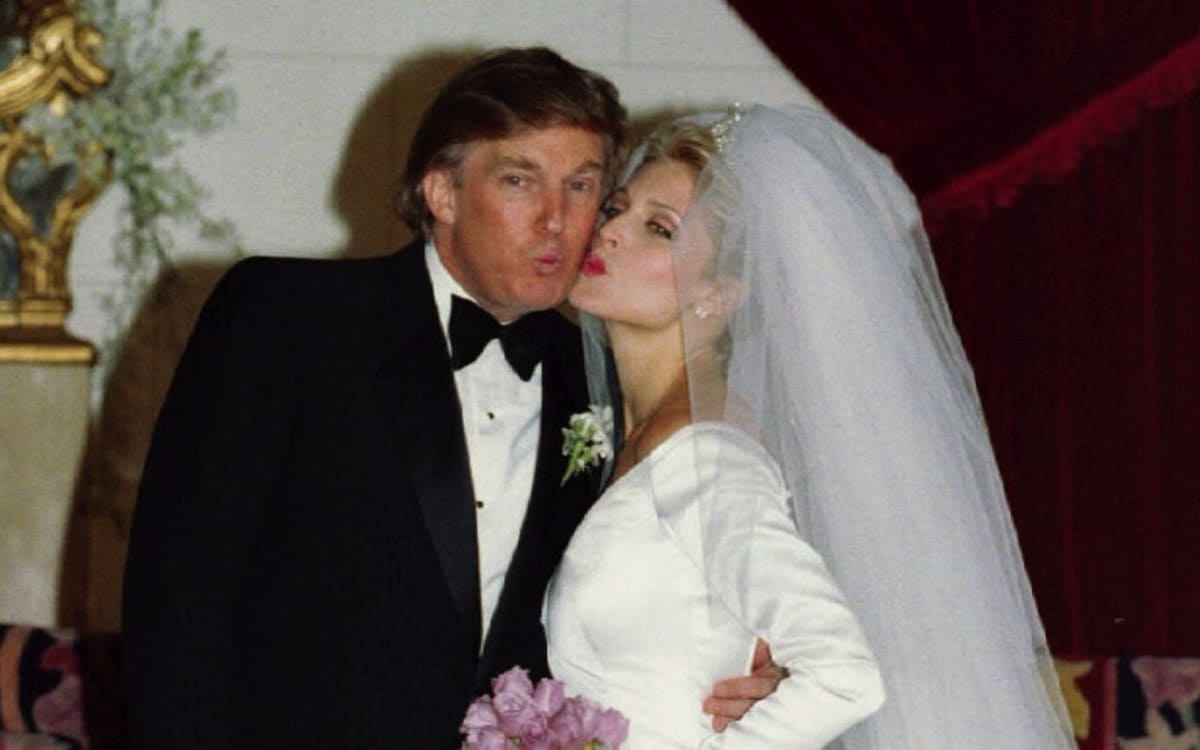 Свадебное фото Дональда Трампа и Марлы Мэйплс