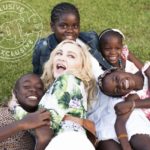 Как и почему Мадонна усыновила больных и обездоленных детей из Африки