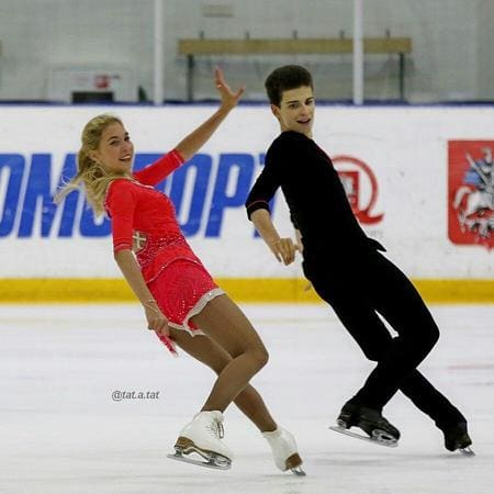Диана Дэвис на коньках