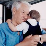 Почему Борис Ельцин вынудил мужа дочери Татьяны отказаться от сына и дал внуку свою фамилию