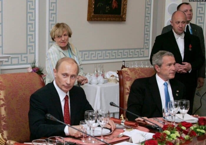 Владимир Путин, Джордж Буш-младший и Евгений Пригожин