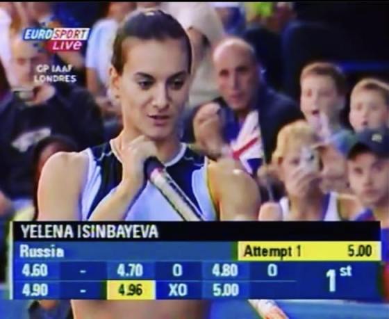 Елена Исинбаева установила мировой рекорд